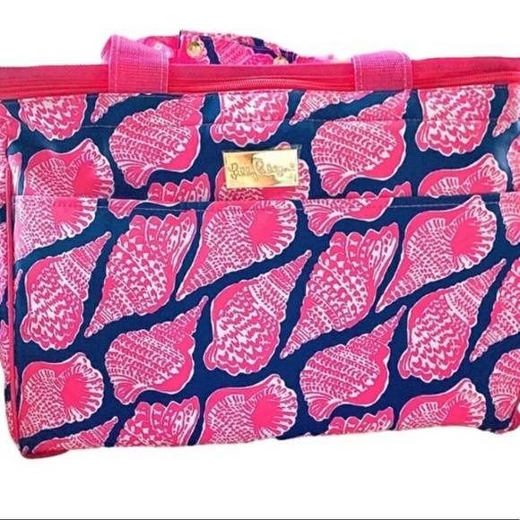Lilly Pulitzer Beach Cooler in “Cute as Shell" Brand New!!! - Picture 3 of 4
